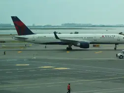 Harrowing footage captures a near-miss on Los Angeles International Airport runway