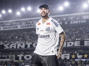 Neymar returns to boyhood club Santos FC after failed Saudi Pro League spell