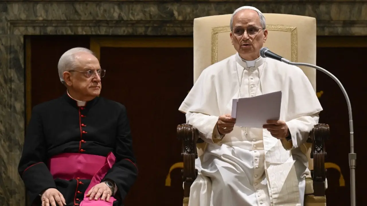 Pope Leo XIV offers Vatican for Russia-Ukraine peace as ceasefire hopes collapse in Istanbul