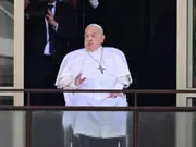 Pope Francis makes first public appearance in five weeks as he leaves hospital