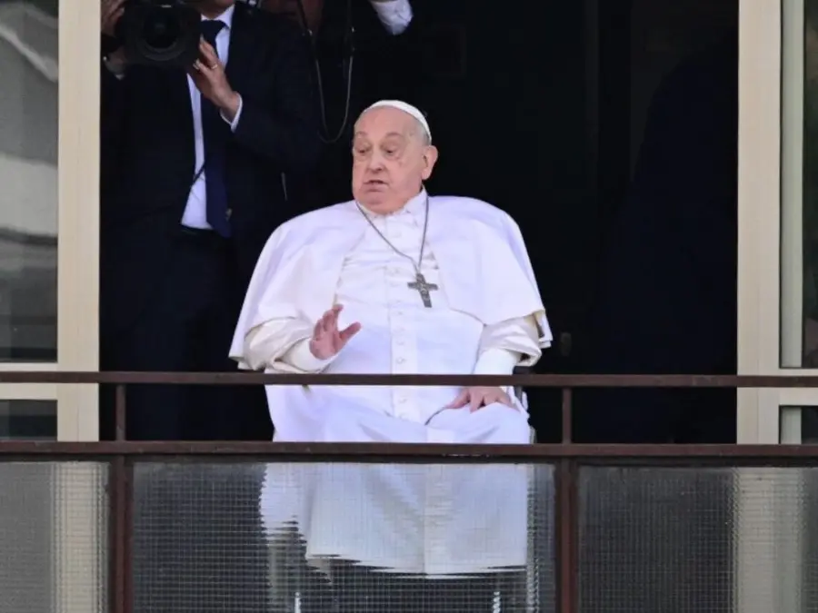 Pope Francis makes first public appearance in five weeks as he leaves hospital