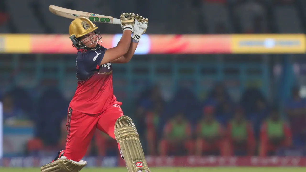 WPL 2025: 'Brilliant to watch': Skipper Mandhana praises Kanika, Richa for RCB's thrilling win