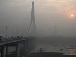 Delhi sees sharp rise in flu cases with Covid-like symptoms; experts reveal what's happening