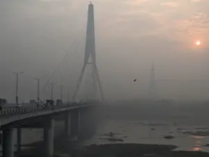 Delhi sees sharp rise in flu cases with Covid-like symptoms; experts reveal what's happening