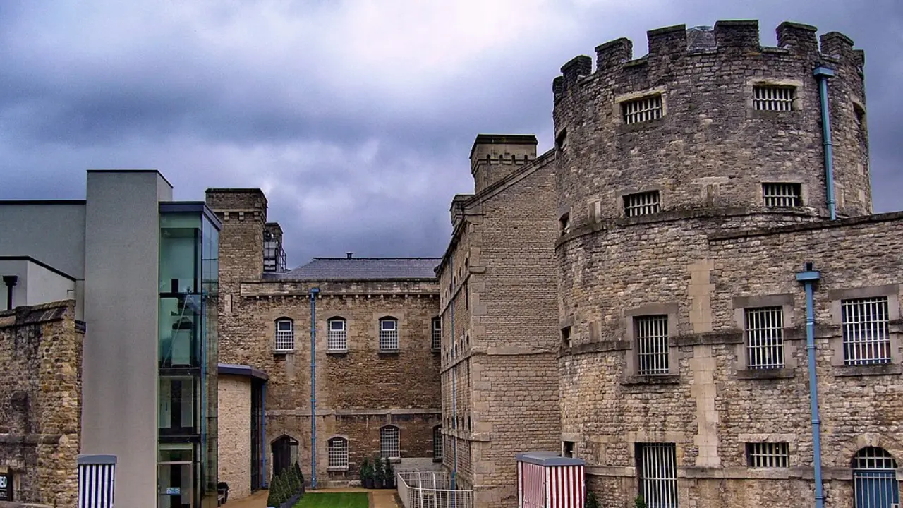 Ghost of Oxford castle seen in broad daylight. It has a House of the Dragon connection