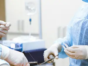 Nurse suspended for using Fevikwik instead of stitches on 7-year-old child’s wound in Karnataka