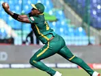 Watch: Lungi Ngidi takes one-handed stunner to sink England in final Champions Trophy group stage clash