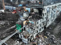 Russia and Ukraine trade blame for attack on Kursk school