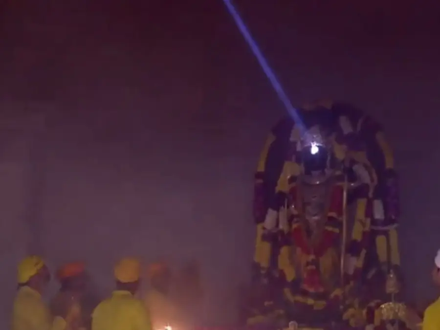 Ram Navami: Ayodhya's Ram Janmabhoomi temple witnesses 'Surya Tilak'