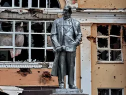 Ukraine backtracks on Kursk 'new offensive' claims; Russia says captured key town Kurakhove