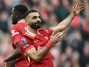 Mohamed Salah inks new two-year Liverpool deal despite Saudi Pro League interest