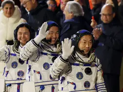 China’s Shenzhou-19 crew produces oxygen and rocket fuel in space using artificial photosynthesis