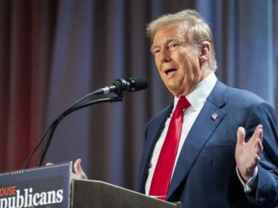 'I like both sides of argument on H-1B', says Donald Trump on visa programme