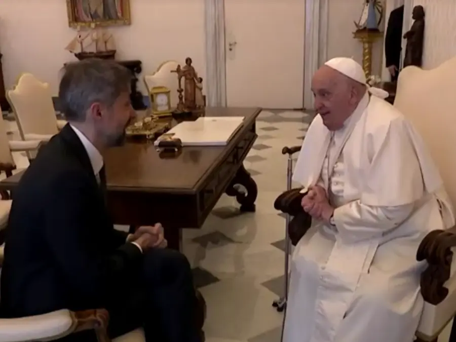 Pope Francis seen using sling following injury in right forearm
