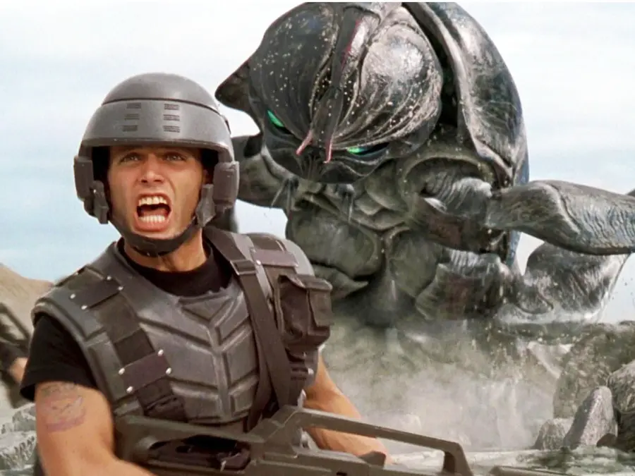 District 9's Neill Blomkamp to direct Starship Troopers reboot