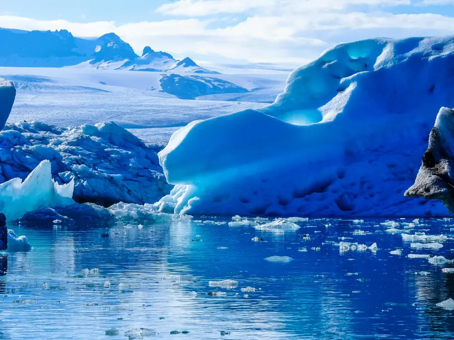 Cabin fever? Scientists in Antarctica research base are scared for their life. Here's why