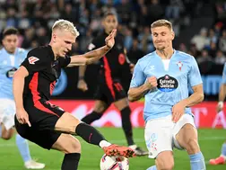 Dani Olmo, Pau Víctor granted temporary registration as Barcelona reach Super Cup final
