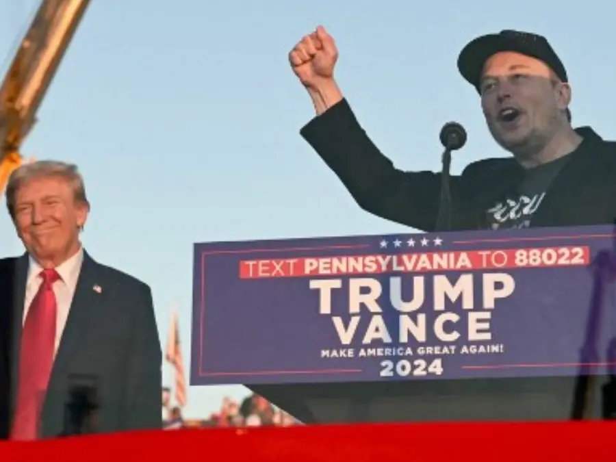Musk is living in a lavish cottage only a few feet away from Trump