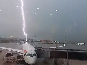 Video: Dramatic clip captures lightning striking British Airways plane in Brazil's São Paulo