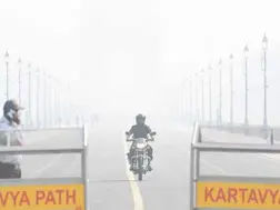 India: Delhi’s AQI reaches ‘severe’ category, CAQM implements Stage-III GRAP measures