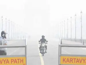 India: Delhi’s AQI reaches ‘severe’ category, CAQM implements Stage-III GRAP measures