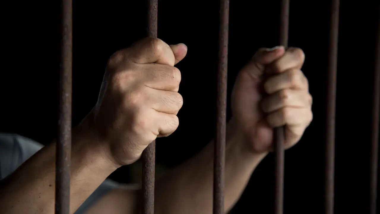 India: UP couple sentenced to death for killing six family members, including parents