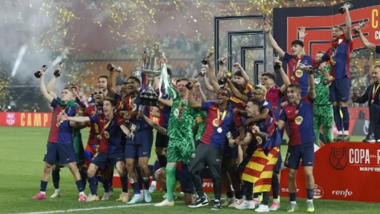 Copa del Rey final: Barcelona edge Real Madrid in extra-time to lift trophy
