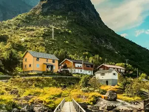 7 Safest Countries to Explore Around the World
