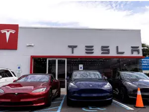 Tesla begins regulatory process for robotaxi service in California