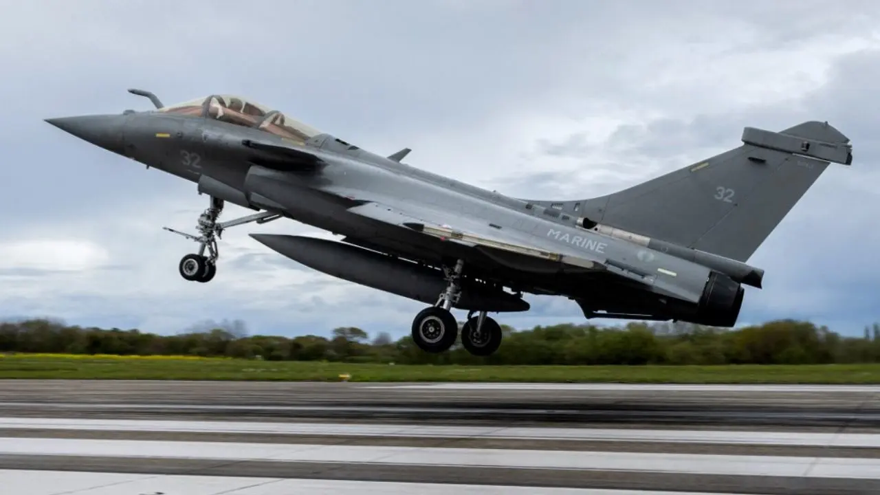 India, France to sign $7.3 billion deal for 26 Rafale Marine combat aircraft