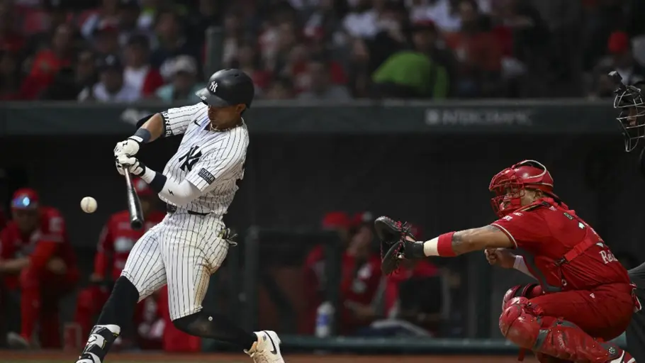 MLB: Yankees' Oswaldo Cabrera suffers horrible ankle injury during winning run vs Mariners - WATCH