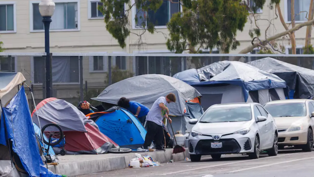 US homelessness hits record high in 2024: HUD report
