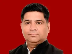 Woman files case against AAP MLA Dinesh Mohaniya for blowing kisses