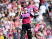 Test star Steve Smith smashes record third BBL ton on return - Watch