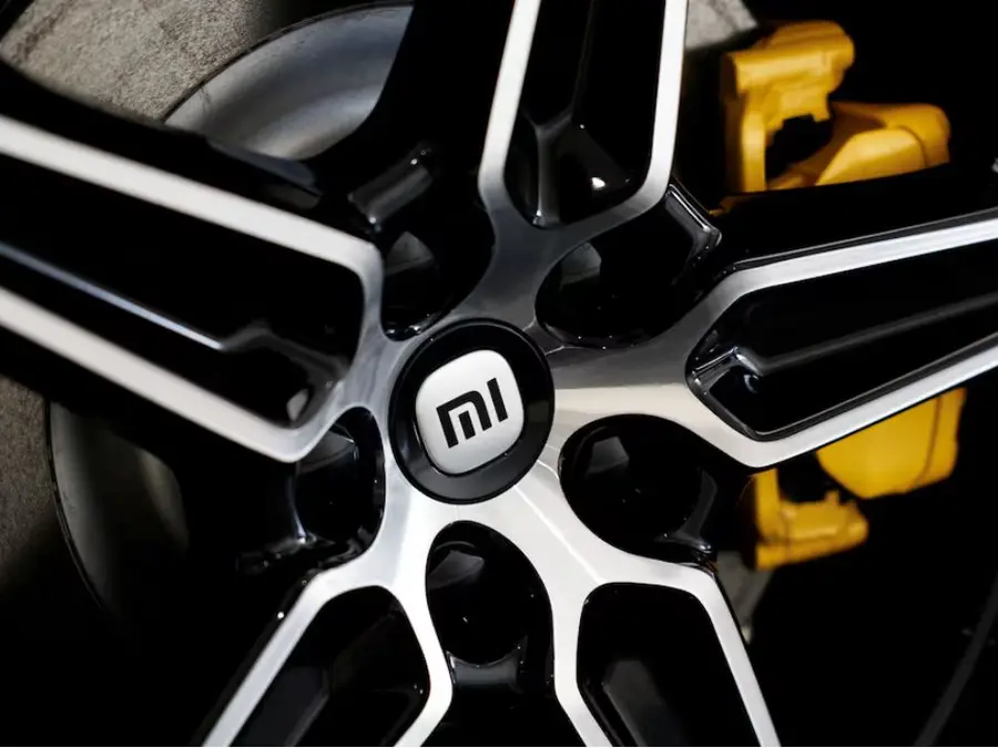Xiaomi cooperates with police after fatal SU7 EV accident