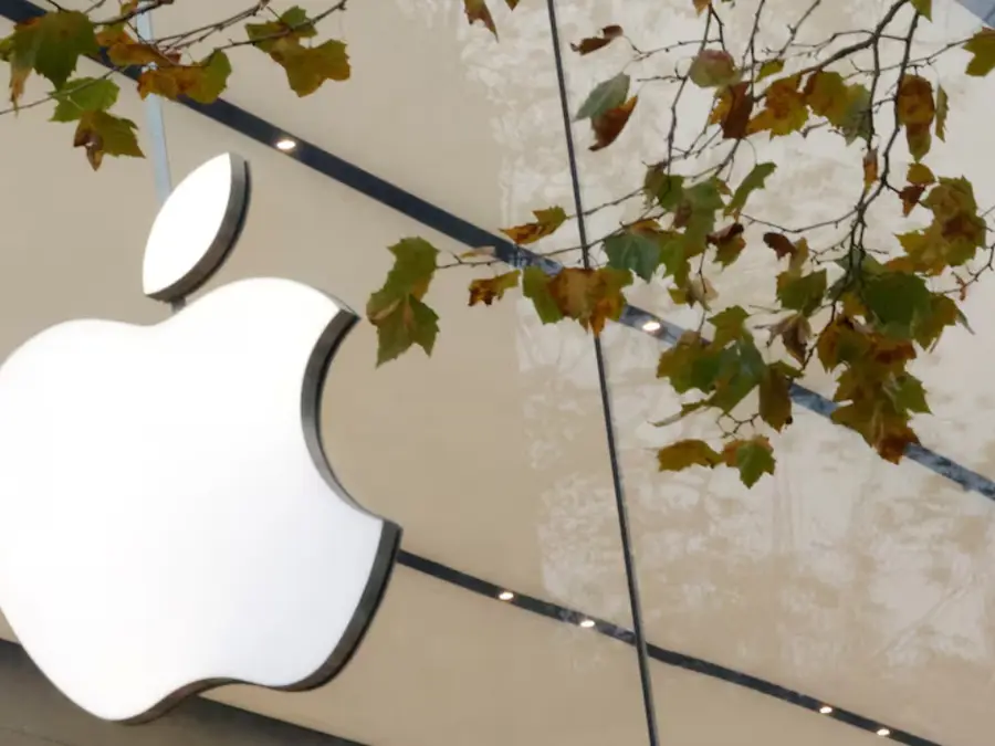 Apple to shift making of iPhones for US to India, lower reliance on China