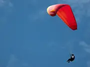 India: Paragliding accident claims lives of woman tourist and Nepalese instructor in Goa