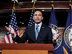 US tax turmoil: SALT deduction cap sparks deep Republican Rift as Jeffries slams “Phony” reform