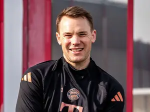 Manuel Neuer’s comeback delayed after lapse in recovery: Bayern Munich