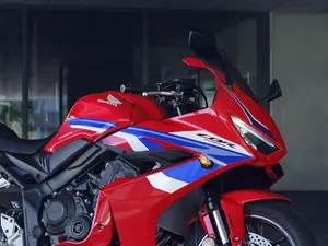 2025 Honda CB650R and CBR650R launched: Check price, features