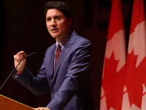 He was handed script to read...: Trudeau's half brother says Canadian PM wasn't 'one calling plays' while in power