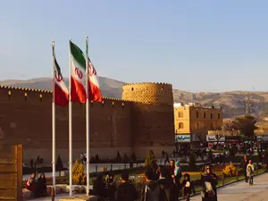 Why is Iran changing its capital from Tehran to Makran?