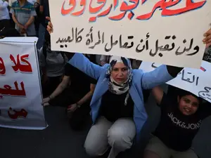Iraq gives religious authorities power to govern marriage laws, potentially paving way for underage marriage