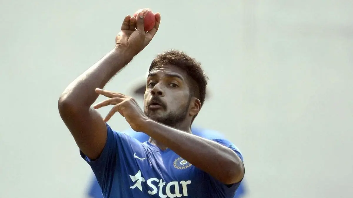 Indian quick Varun Aaron hangs boots from all representative cricket