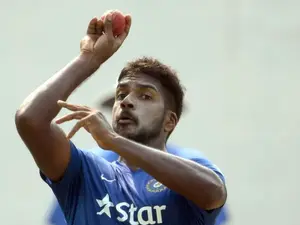 Indian quick Varun Aaron hangs boots from all representative cricket