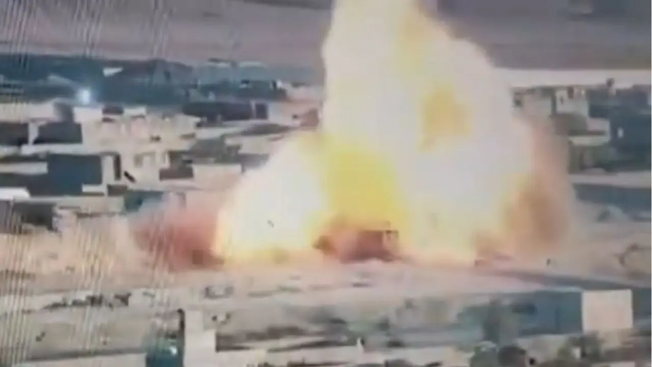 Pakistan: 5 killed, over 50 injured in bus explosion; Baloch militants claim responsibility