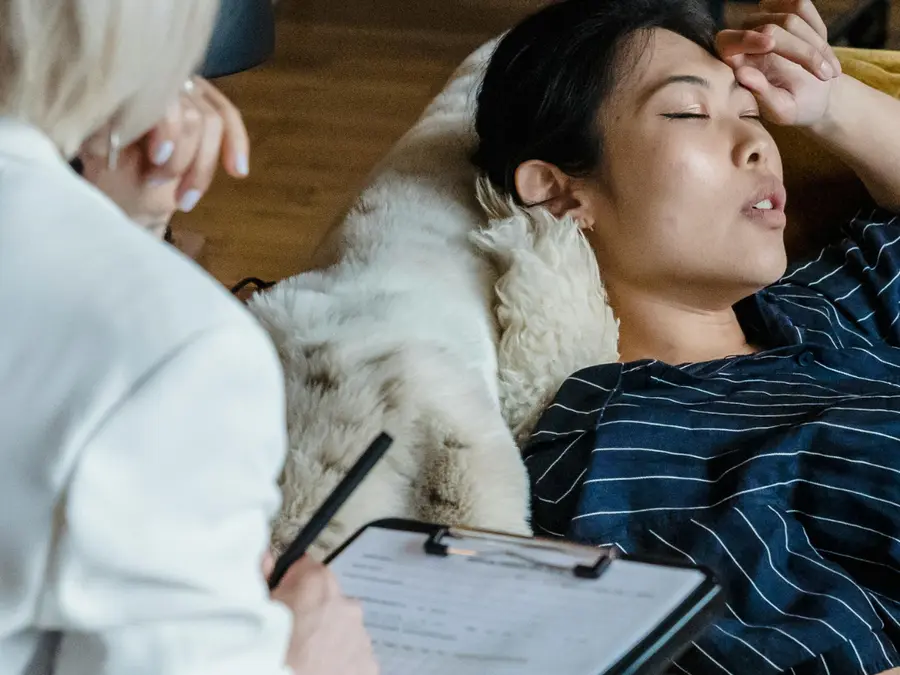 3 Mental Tricks Psychologists Use to Beat Anxiety