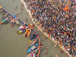 Maha Kumbh 2025: Mesmerising Visuals From the First ‘Amrit Snan’