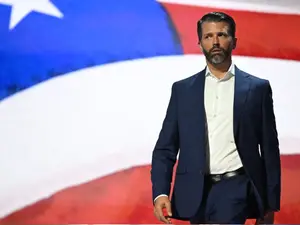Did Donald Trump Jr lure homeless people with food to appear as MAGA supporters?