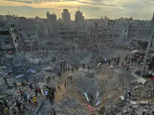 Israel wants to extend first phase of Gaza truce, Hamas tries to move to second phase